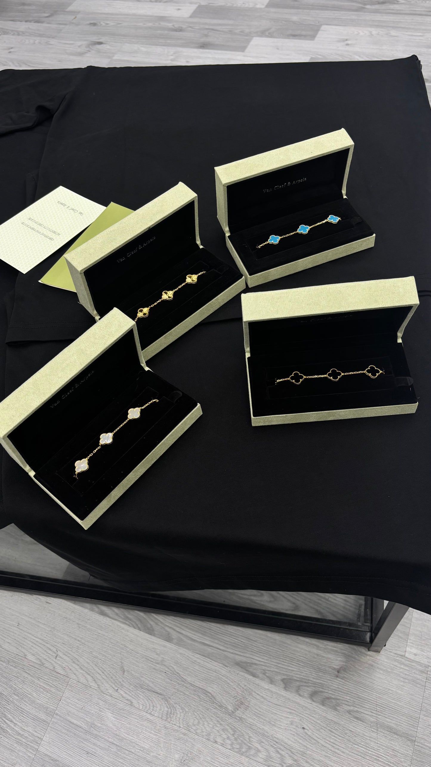 Van Cleef & Arpels Bracelets