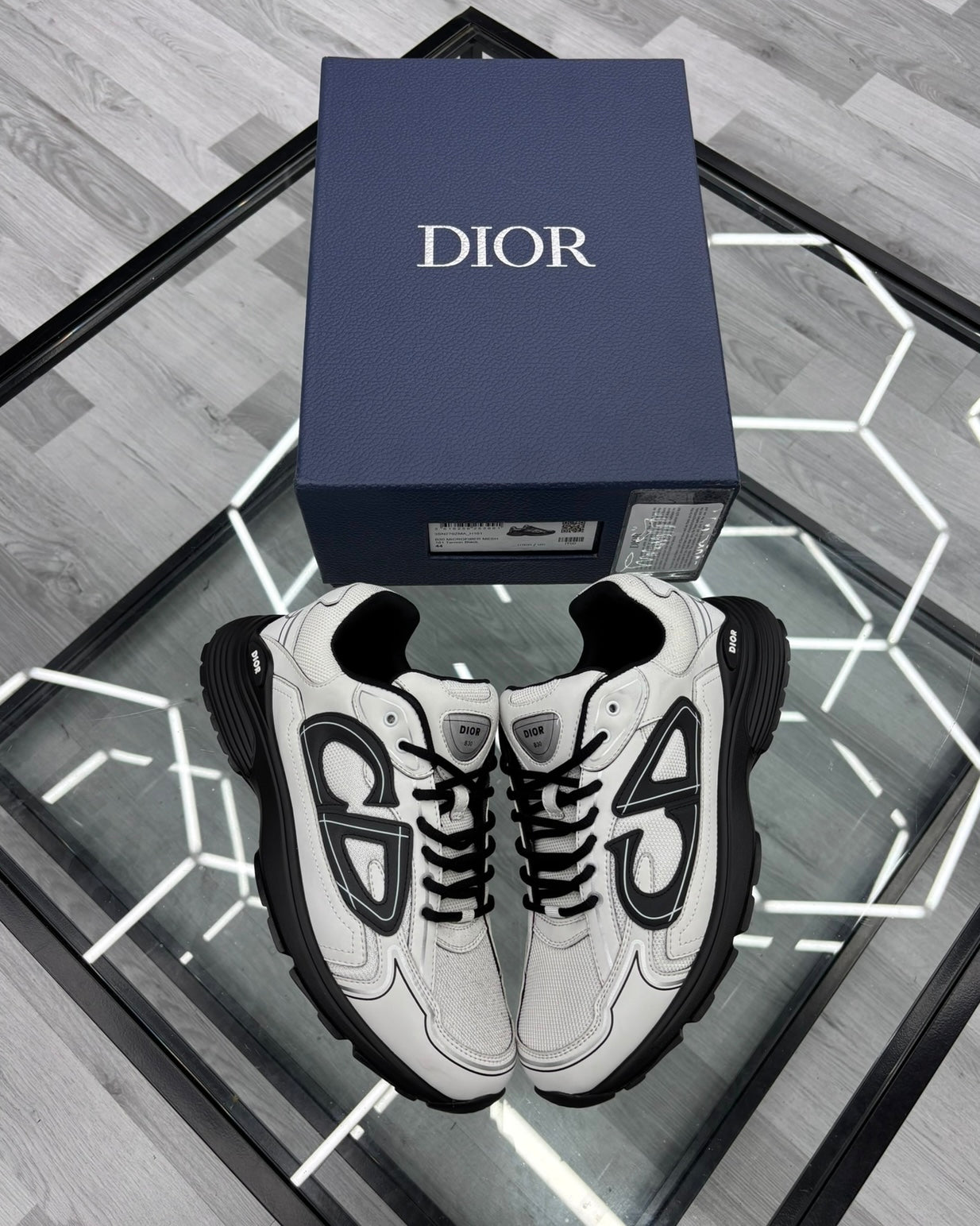 Dior B30 White Black Sneaker
