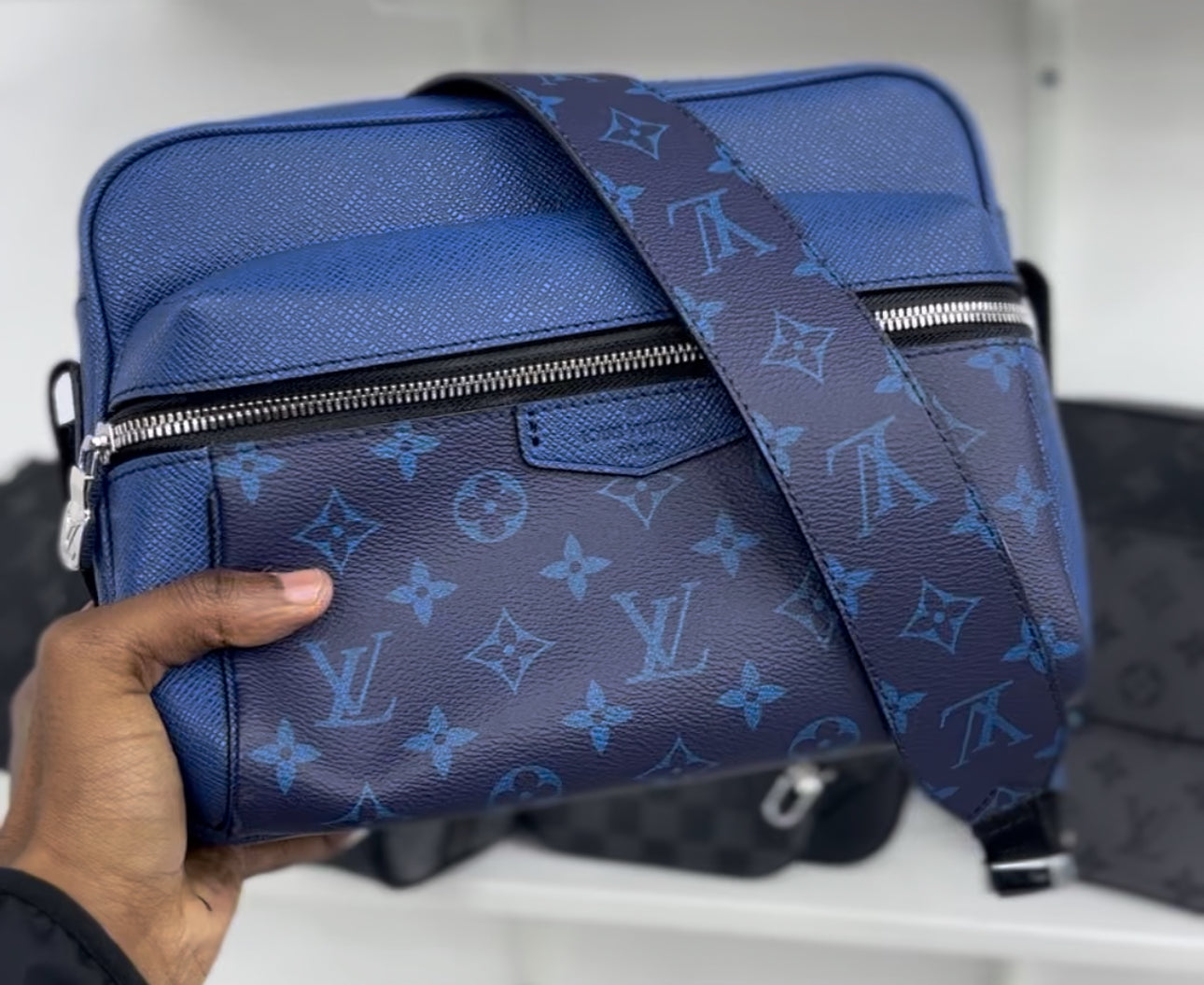 Louis Vuitton Outdoor Messenger