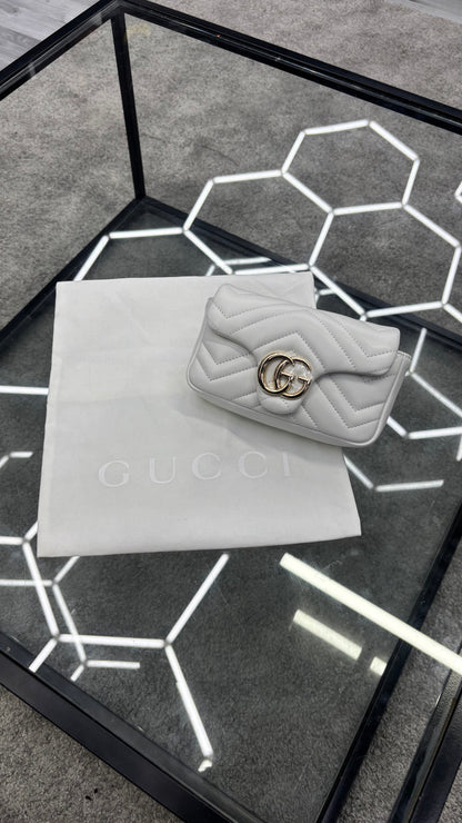 Women’s Mini Gucci Purse
