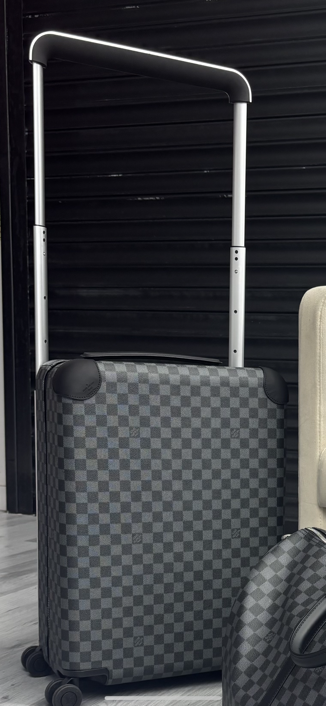 Lv Damier Suitcase
