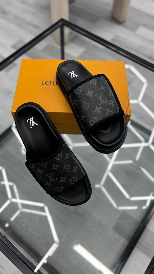 Lv Waterfront Sliders