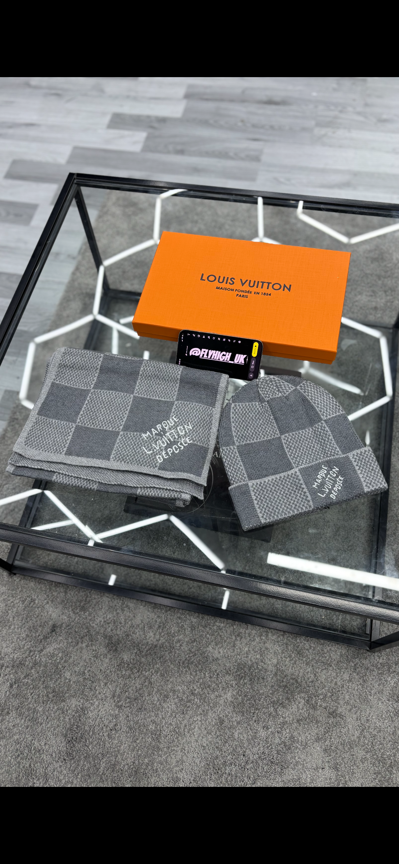 Louis Vuitton Grey Damier Heritage Hat & Scarf Set